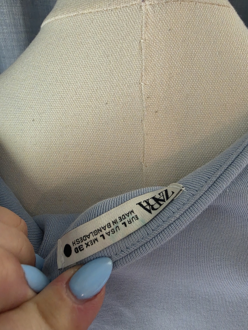 Zara Tank - Picture 2 of 4